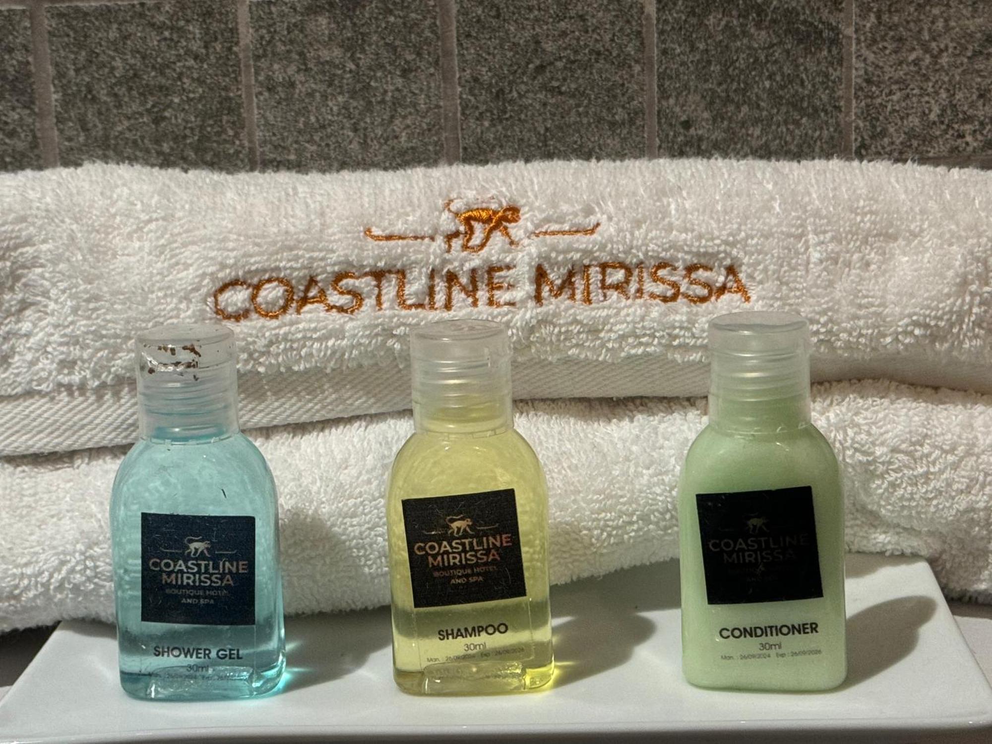 Coastline Mirissa Boutique Hotel And Spa Room photo